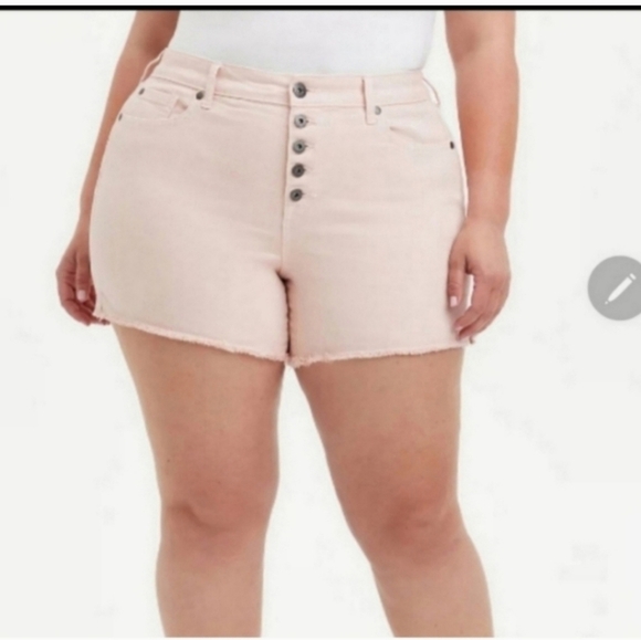 NWOT Torrid pink shorts size 18 - Picture 2 of 6
